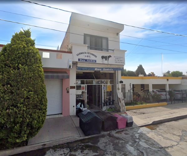 Interior de Veterinaria Don Andres, Pabellón de Arteaga, Ags.