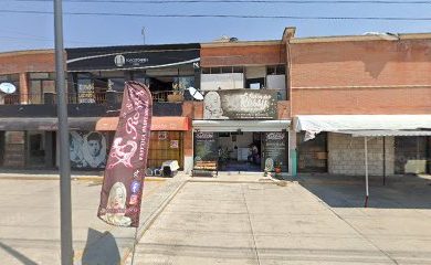 Tienda de productos para mascotas CROQUETERIA PURINA PET STORE HÉROES VENTA DE ALIMENTO PARA PERROS Y GATOS