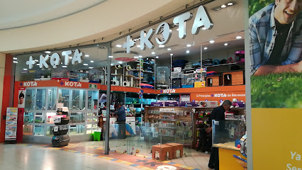 Tienda de productos para mascotas Kota Luna Parc