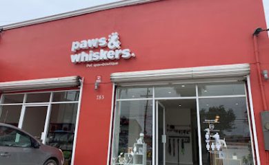 Tienda de productos para mascotas Paws & whiskers
