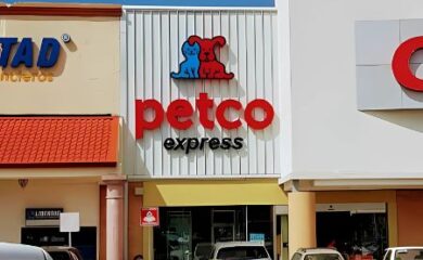 Tienda de productos y accesorios para mascotas Petco Express Bernardo Quintana