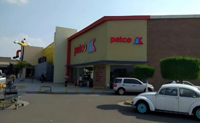 Tienda de productos y accesorios para mascotas Petco Irapuato